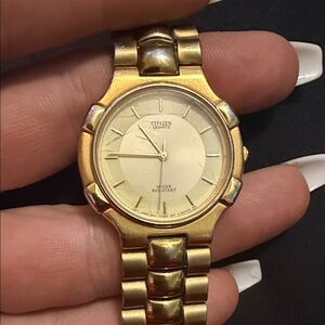 1980’s Citizens Round Gold-Tone Quartz Watch (Photo of engraving included)